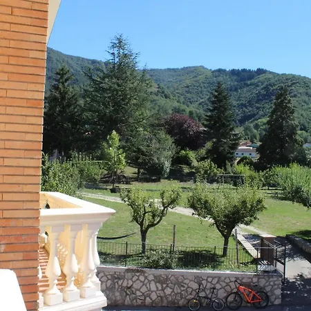 Nocleg ze śniadaniem La *