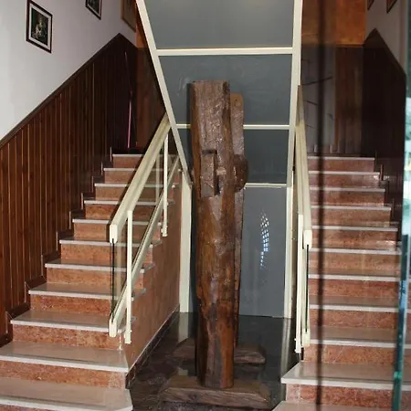 La Nocleg ze śniadaniem