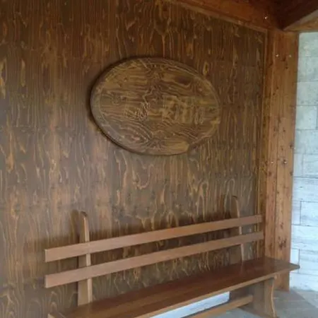 Nocleg ze śniadaniem La *